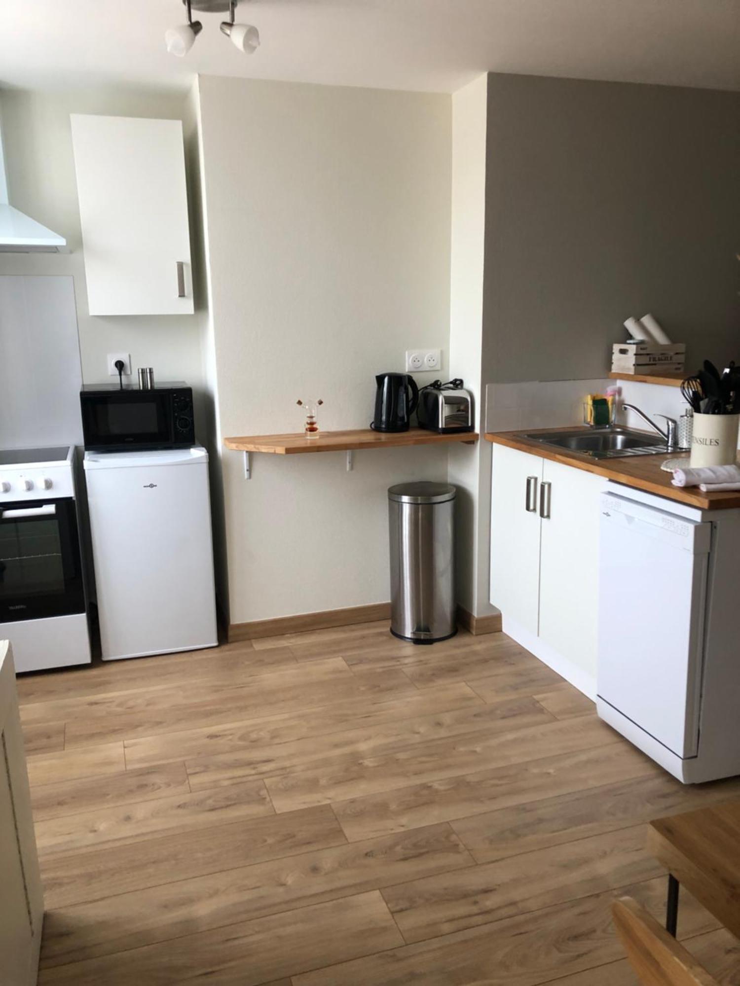 Burin Des Rosiers Appartement Olby Buitenkant foto