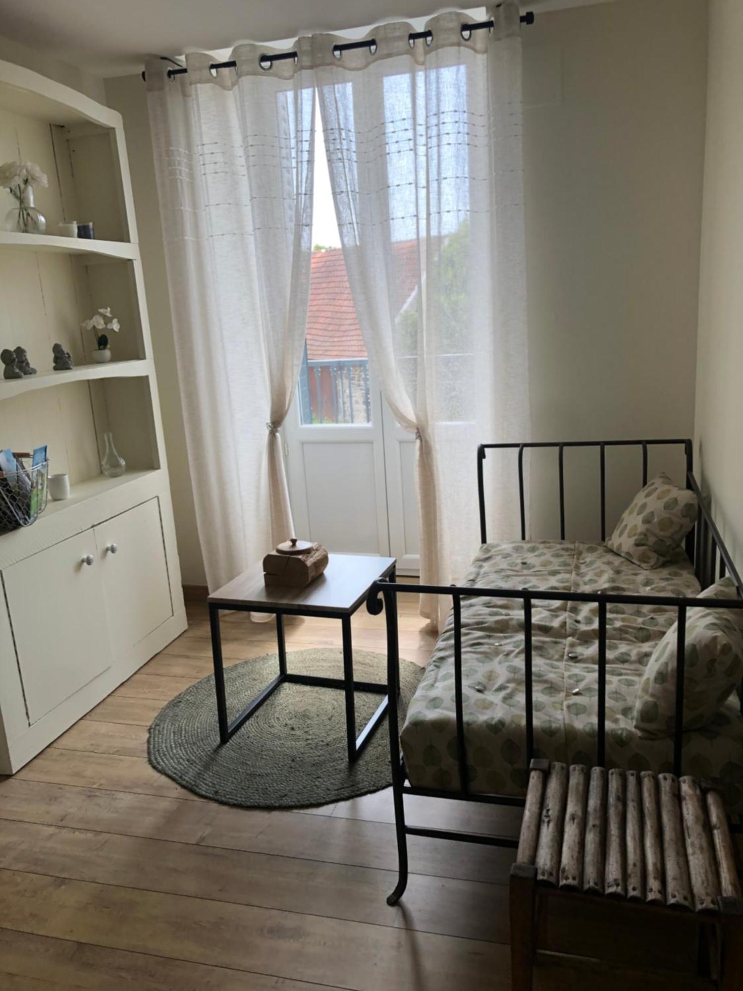 Burin Des Rosiers Appartement Olby Buitenkant foto